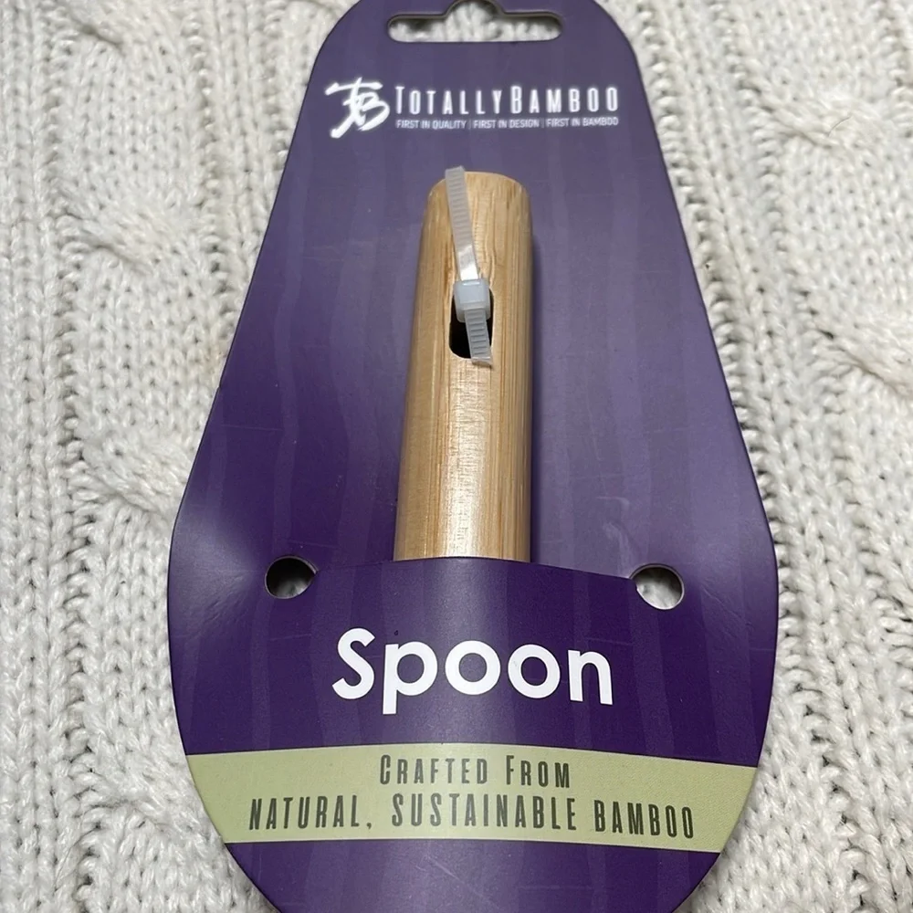 NWT Pennsylvania Totally bamboo salt storage box and wooden spoon. Great hostess